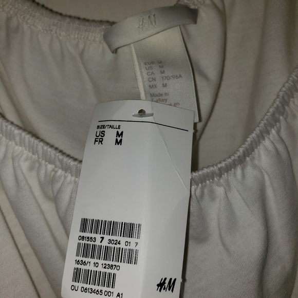 H&M Off-the-shoulder Embroidered Blouse - Picture 3 of 6